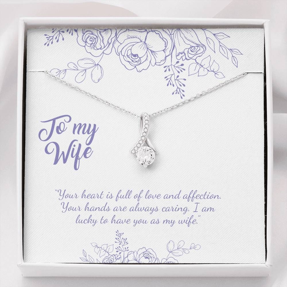 Christmas Your Heart Full Of Love  Alluring Beauty Necklace For Wife