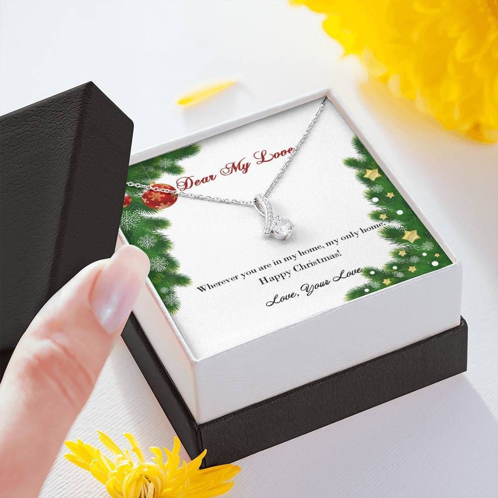 Happy Christmas Alluring Beauty Necklace Giving Your Love