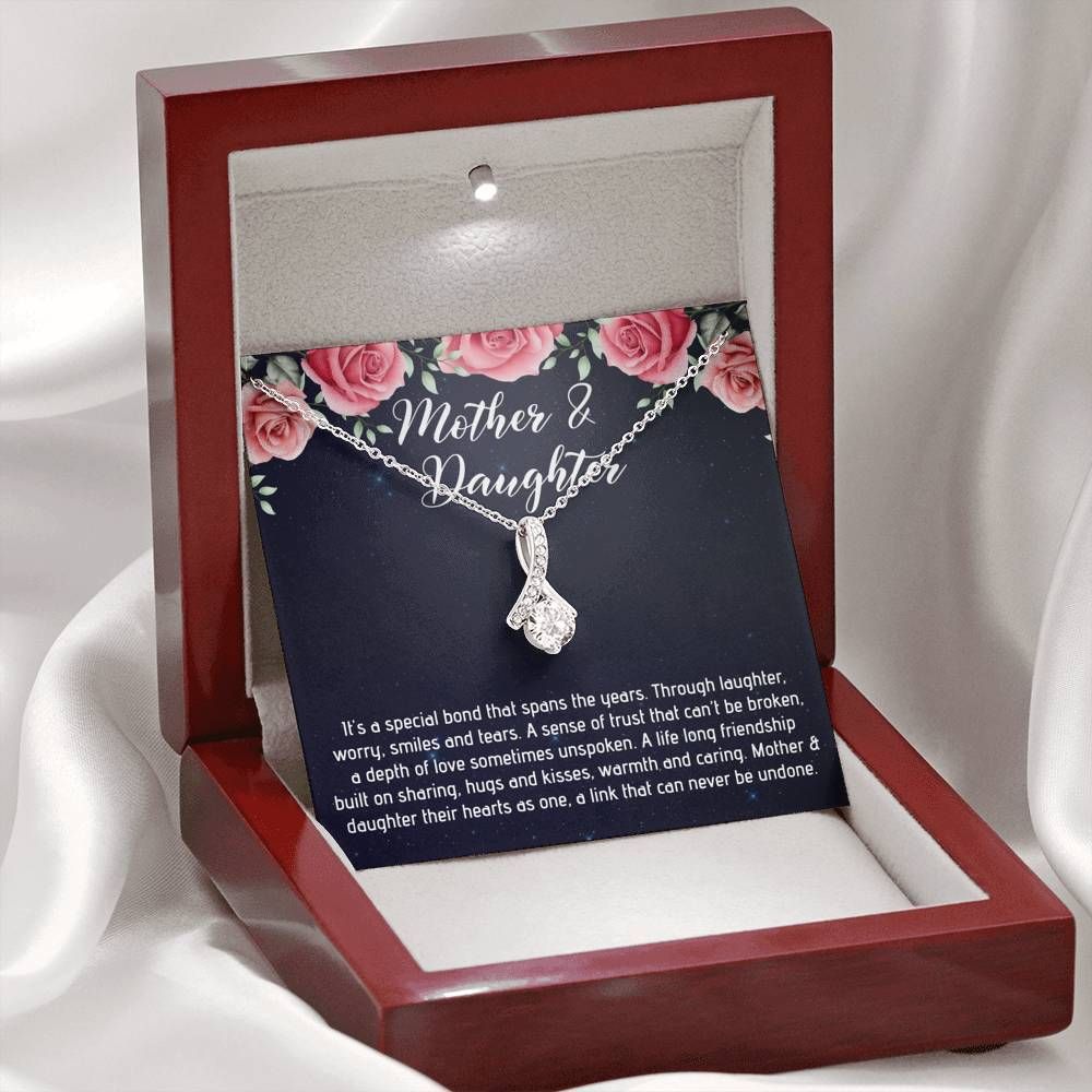 Mother And Daughter Special Bond Alluring Beauty Necklace Giving Mom