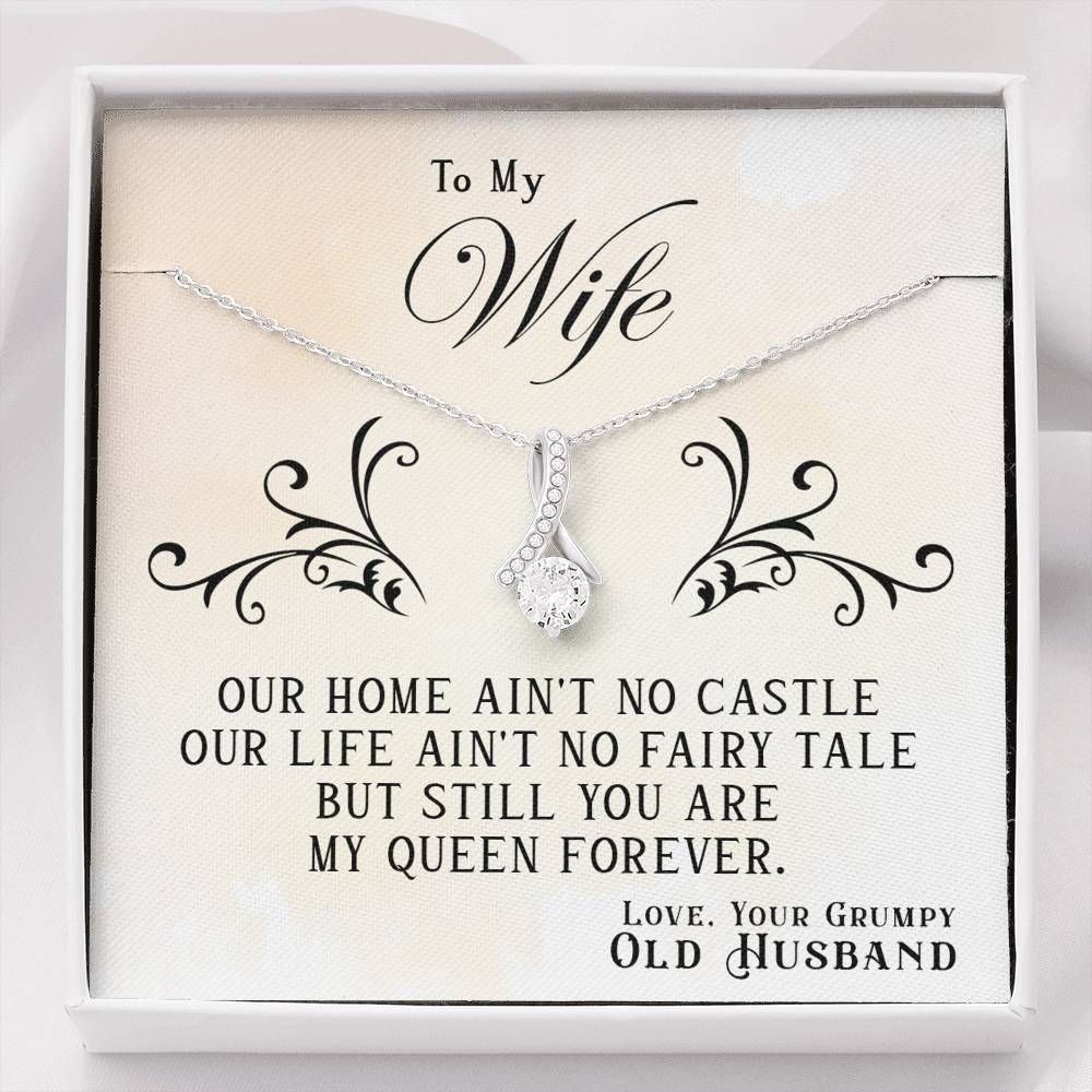 You're My Queen Forever Giving Wife Alluring Beauty Necklace