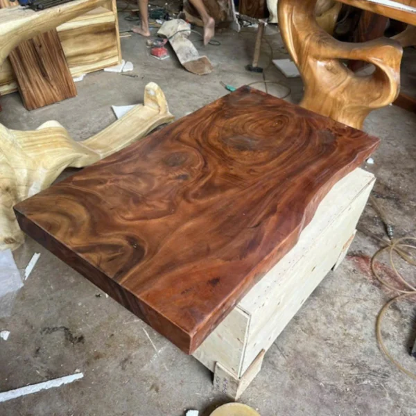 Handcrafted Live Edge Floating Shelf – Natural Wood Wall-Mounted Accent